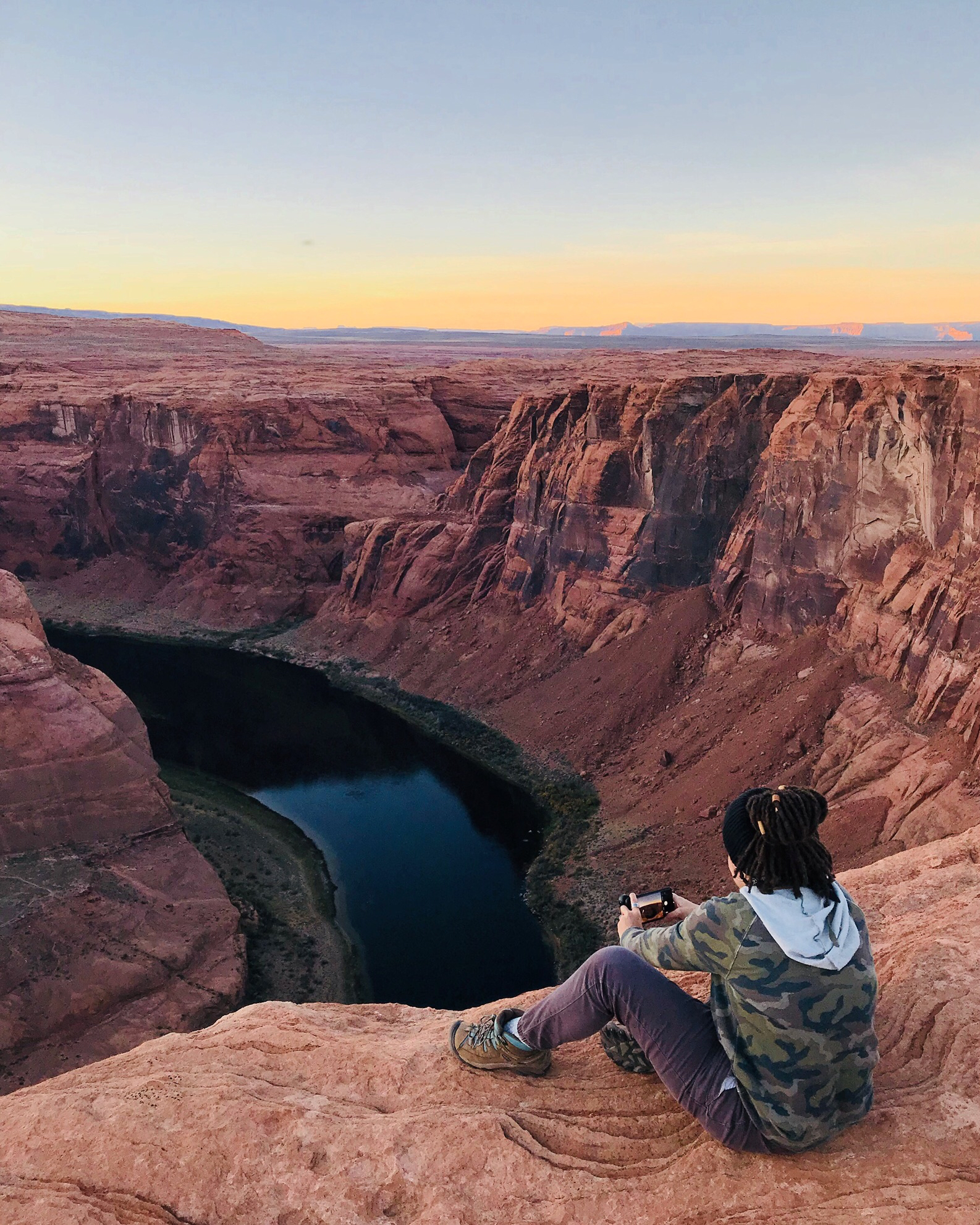 Explore the Horseshoe Bend Crack