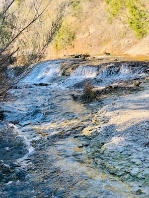 Hike the Chalk Ridge Falls Trail