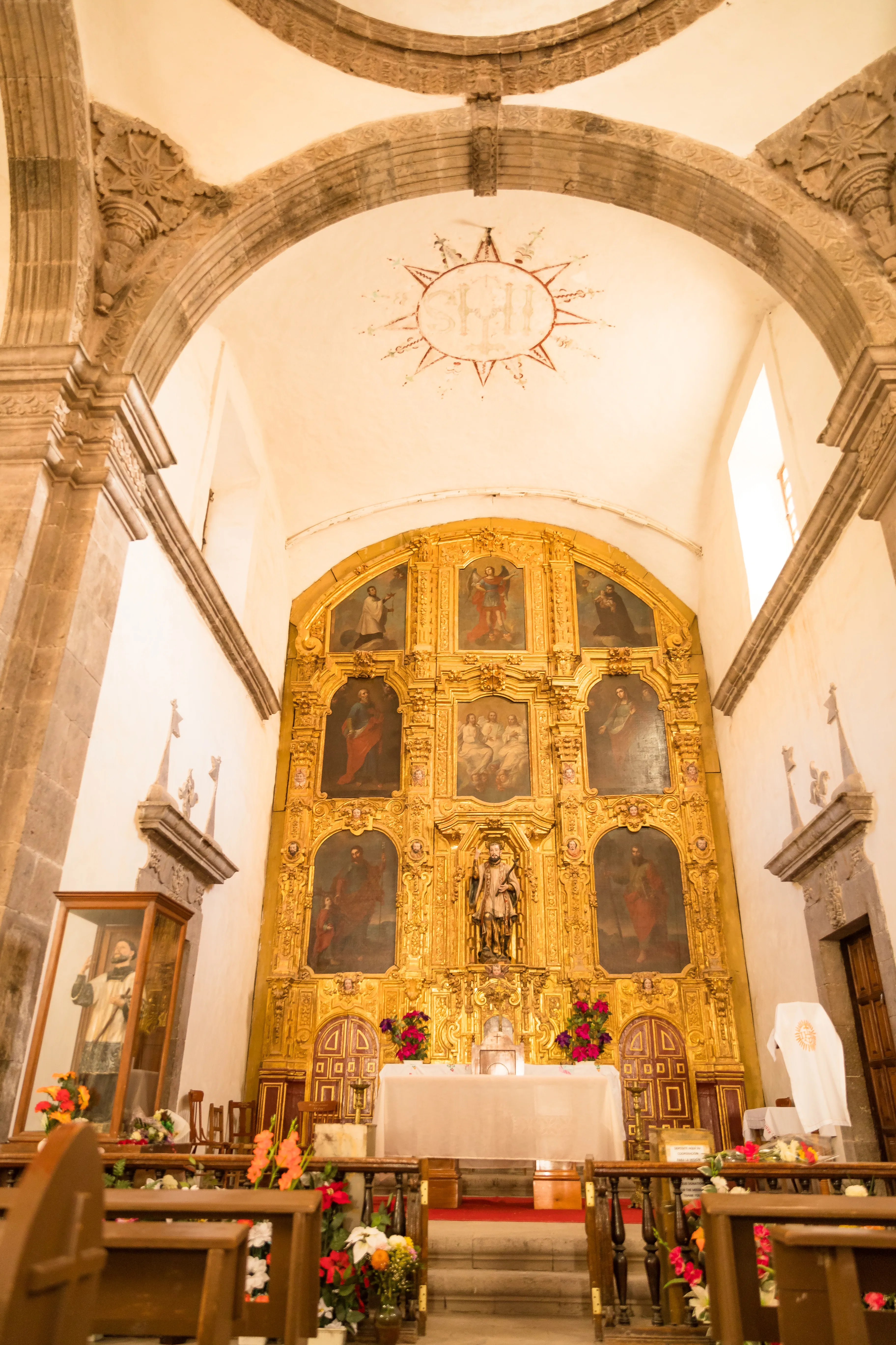 Explore Misión San Francisco Xavier de Viggé-Biaundó