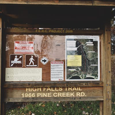 Hike to High Falls