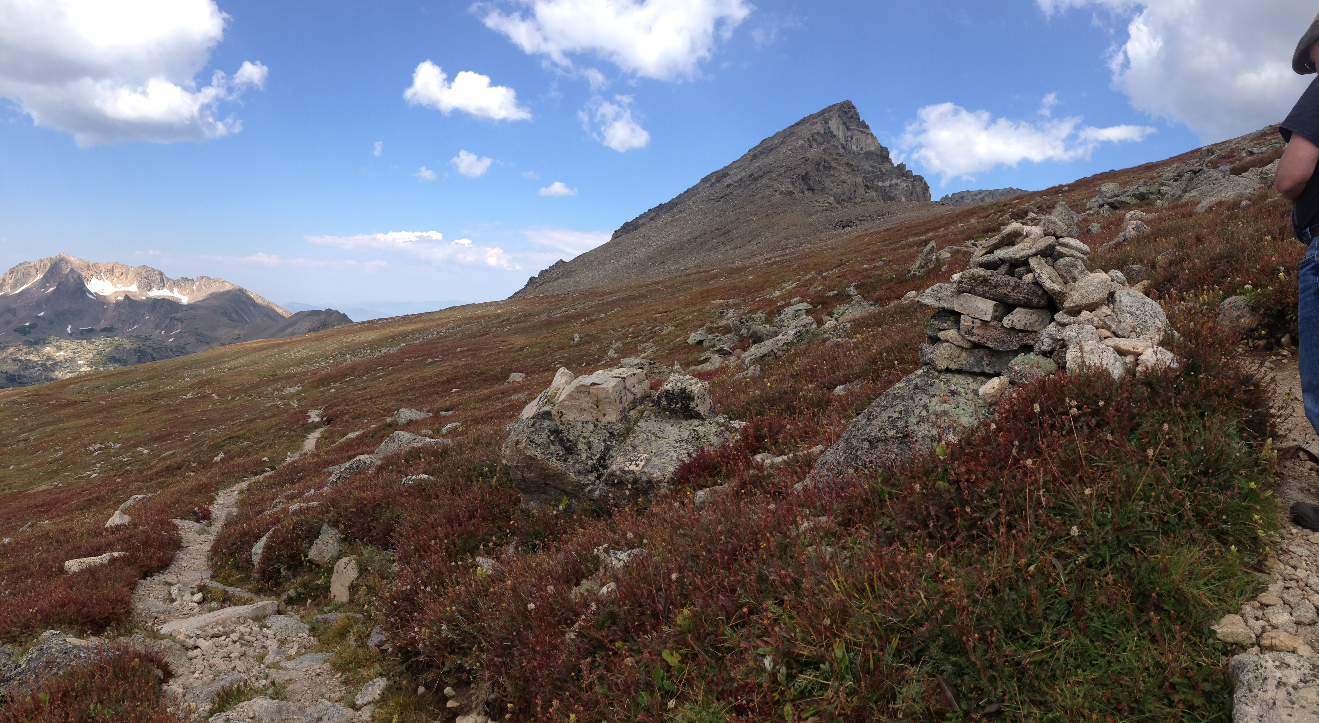 Hike South Araphaho Peak