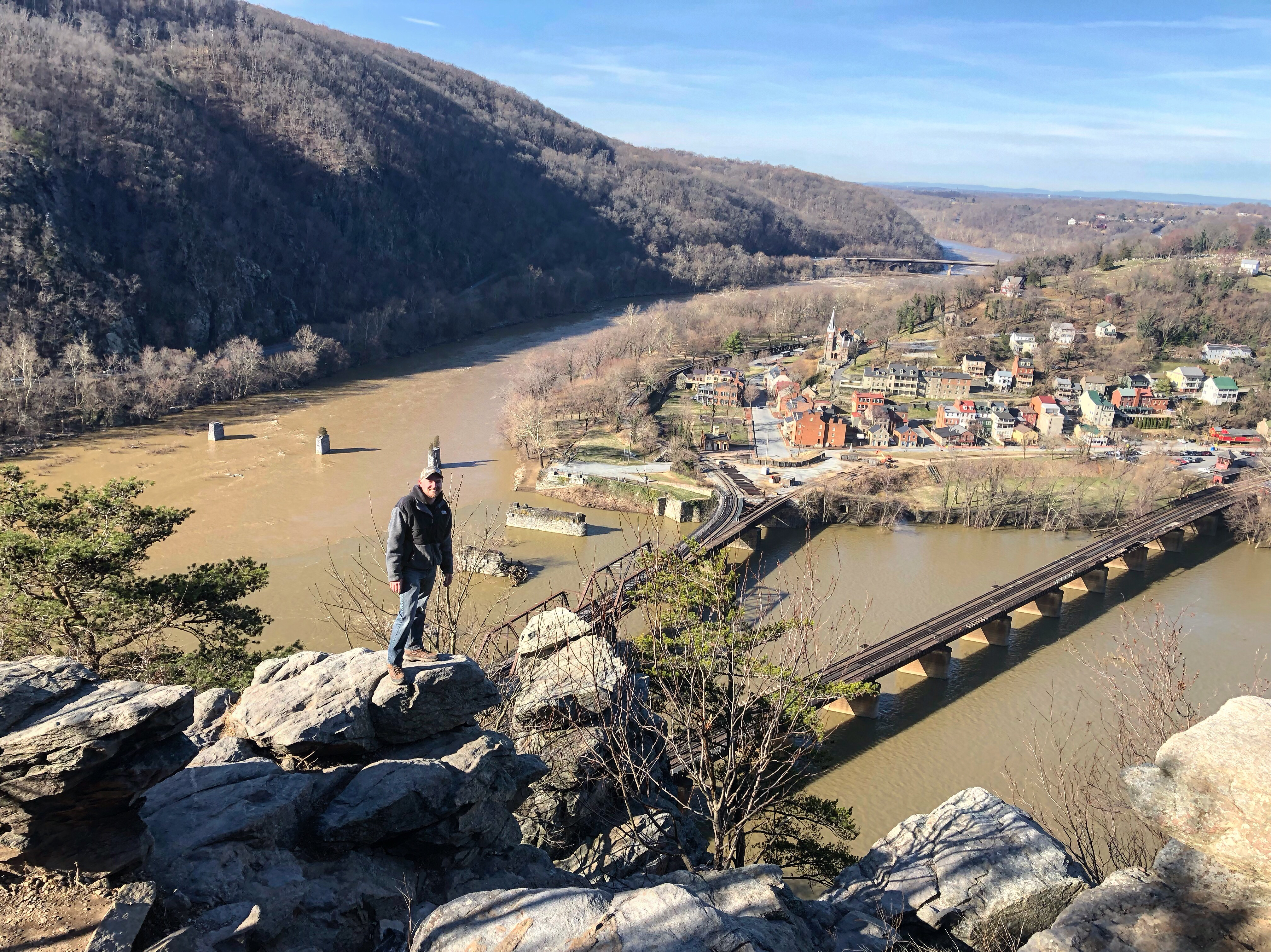 Maryland Heights via Overlook Cliffs