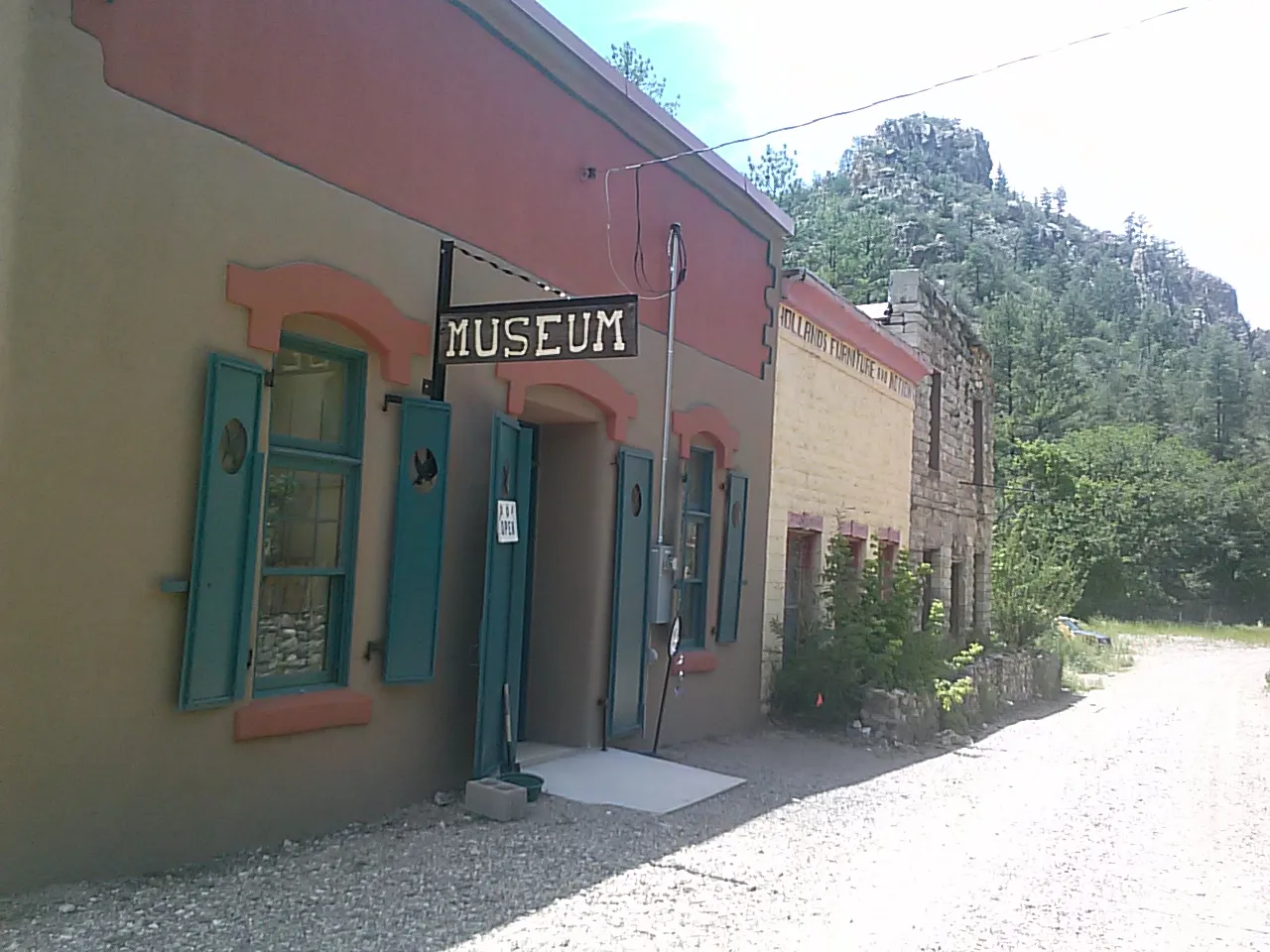 Explore Mogollon Historic District