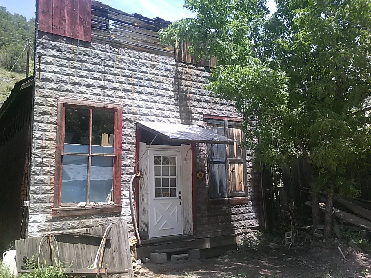 Explore Mogollon Historic District