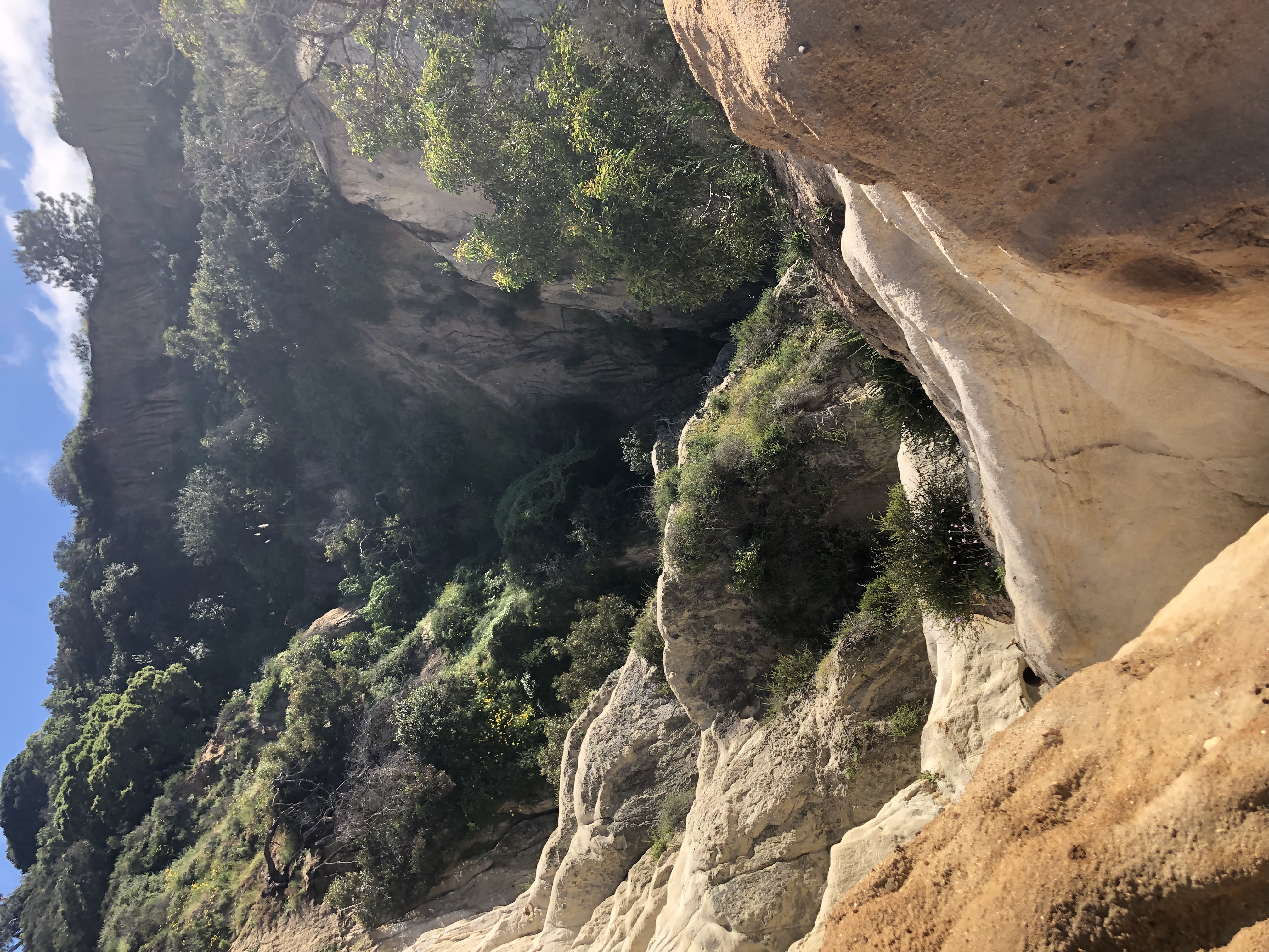 Annie’s Canyon via N Rios