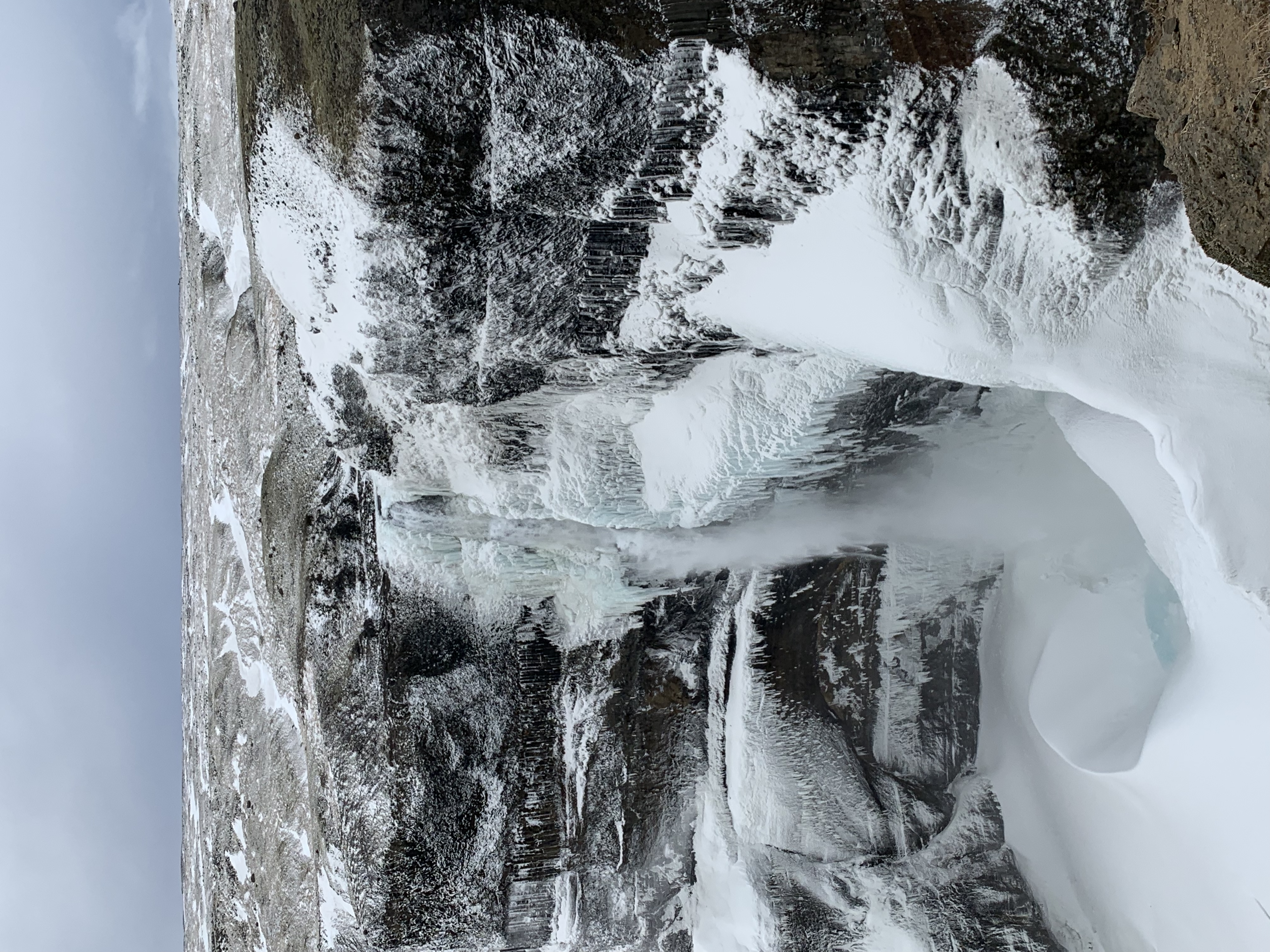 Explore Háifoss 