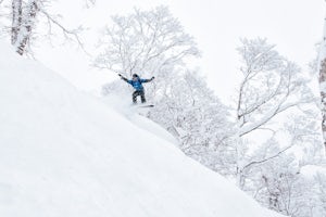 Powder, Ramen, and More Powder: Floating through Japan Winter 2019