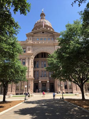 Walk Through Austin State Capitol