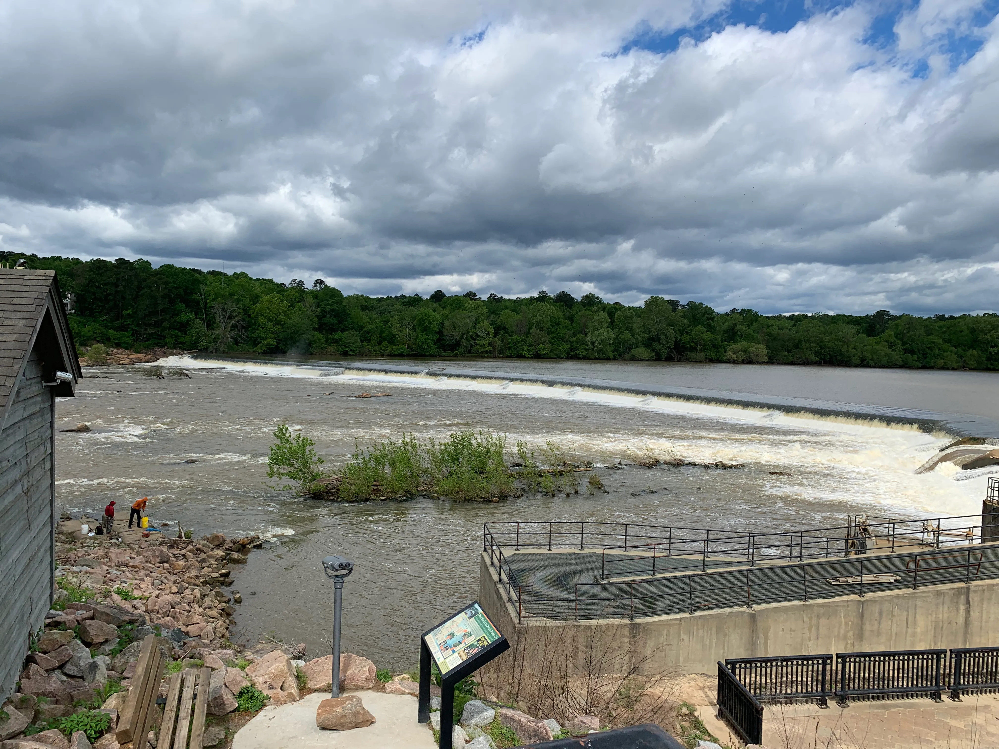 Explore Columbia Riverfront Park