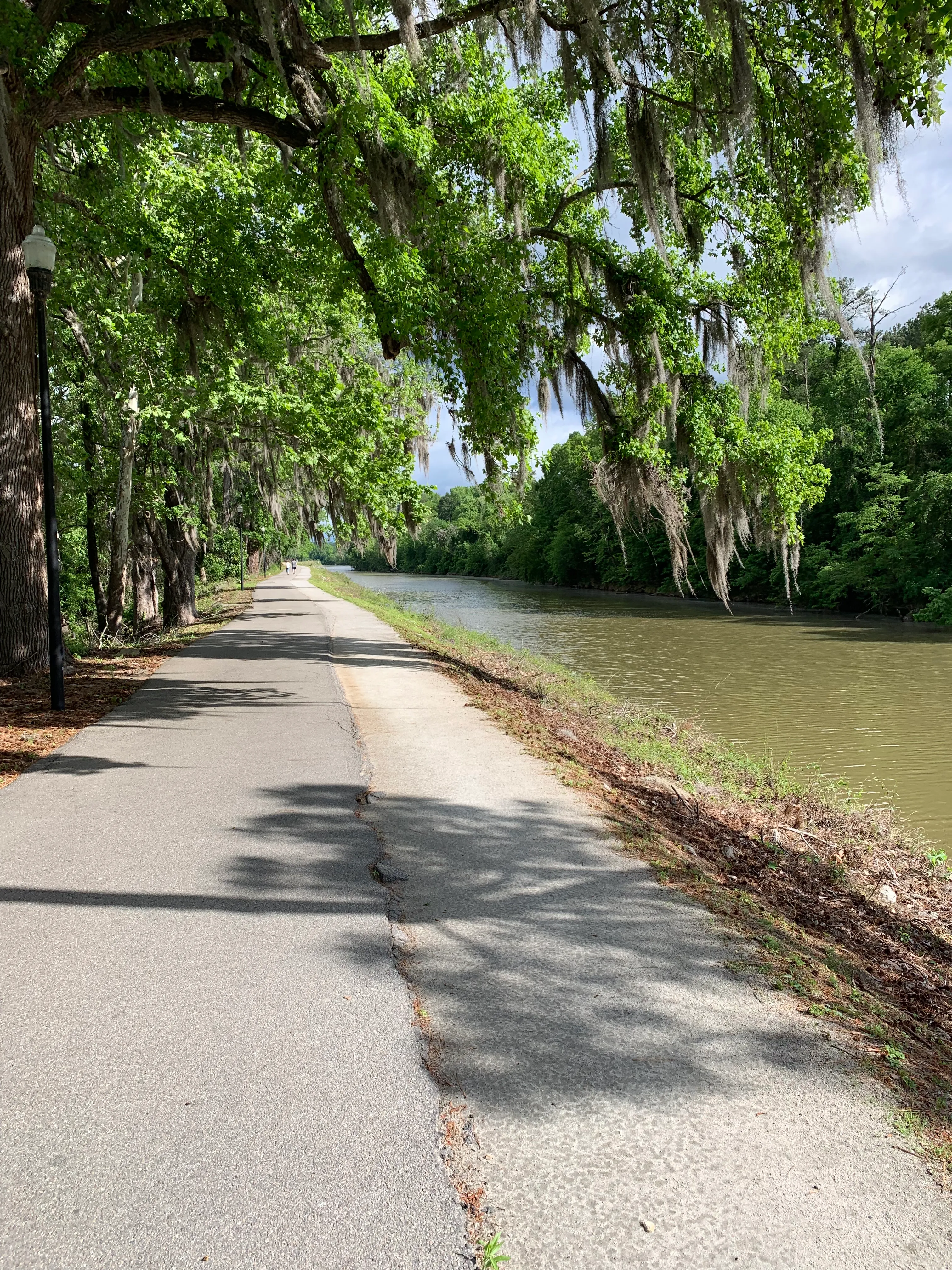 Explore Columbia Riverfront Park