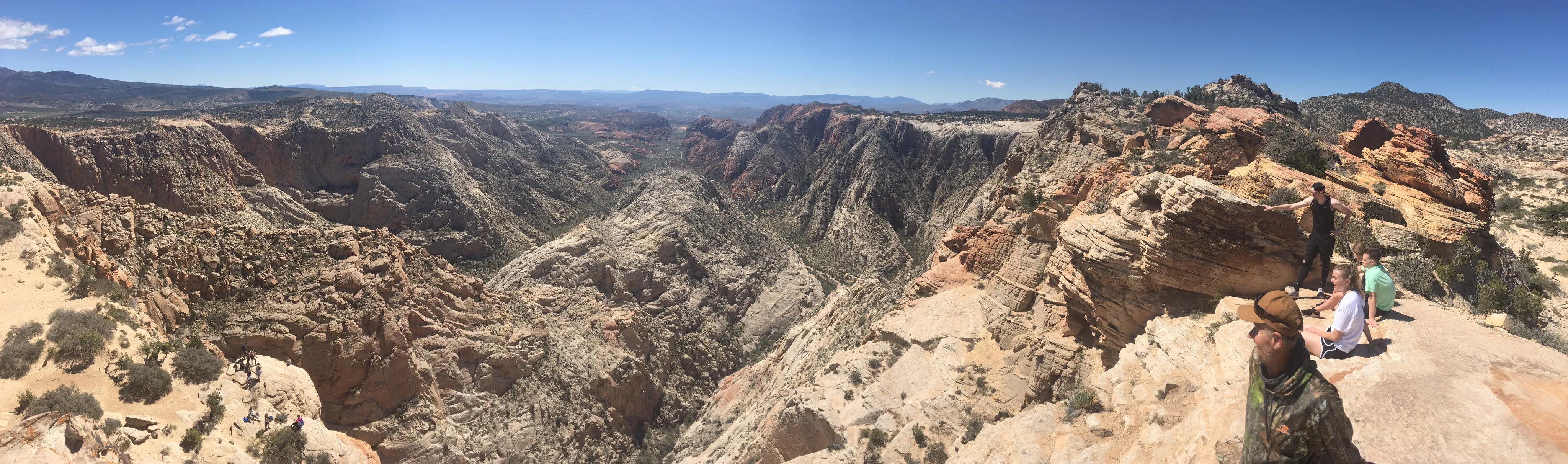 Snow Canyon Overlook via Red Mountain Trail