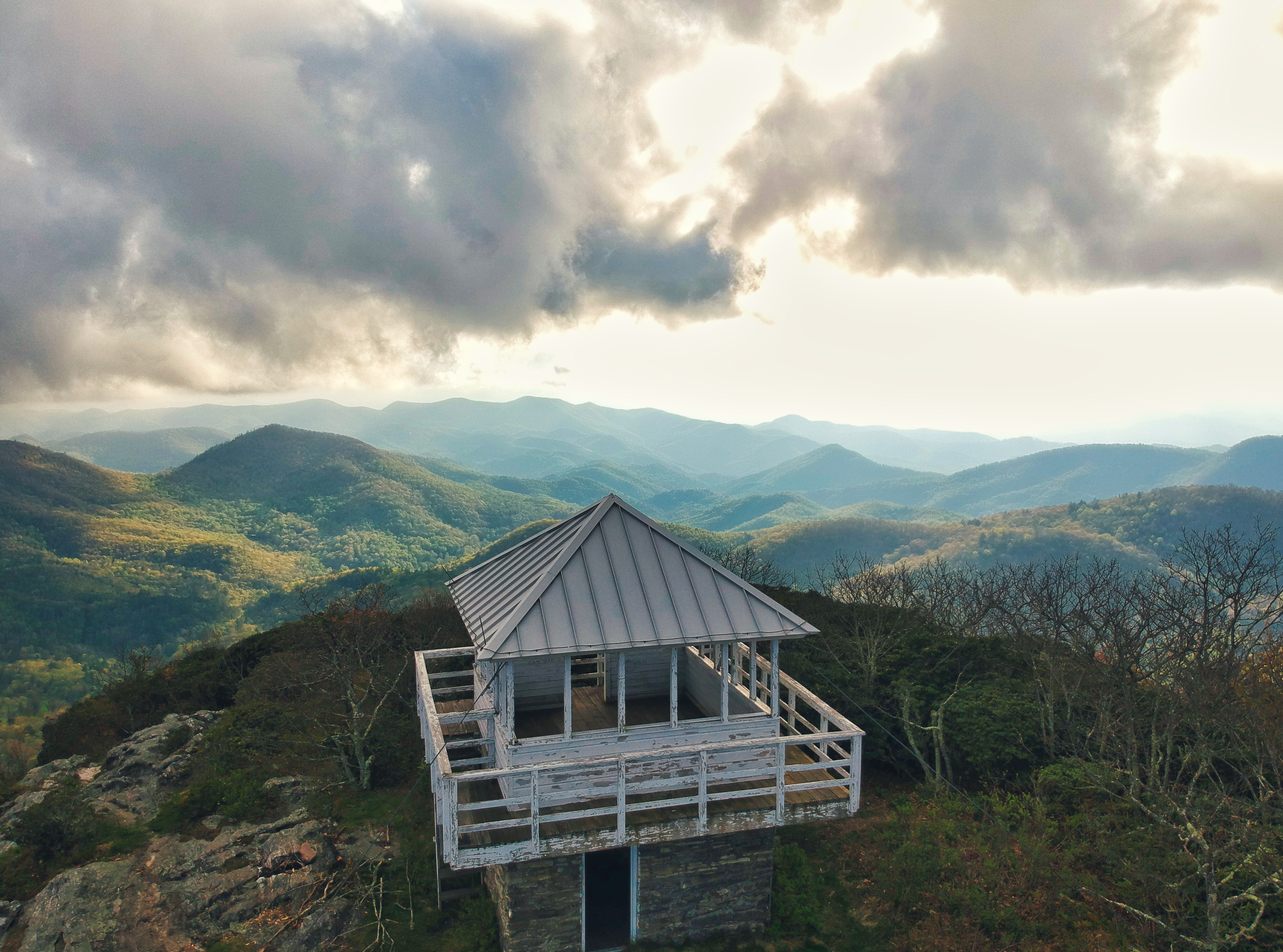 Hike to Yellow Mountain Fire Tower via Cloud Catcher Lane