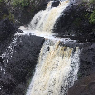 Explore Gabbro Falls