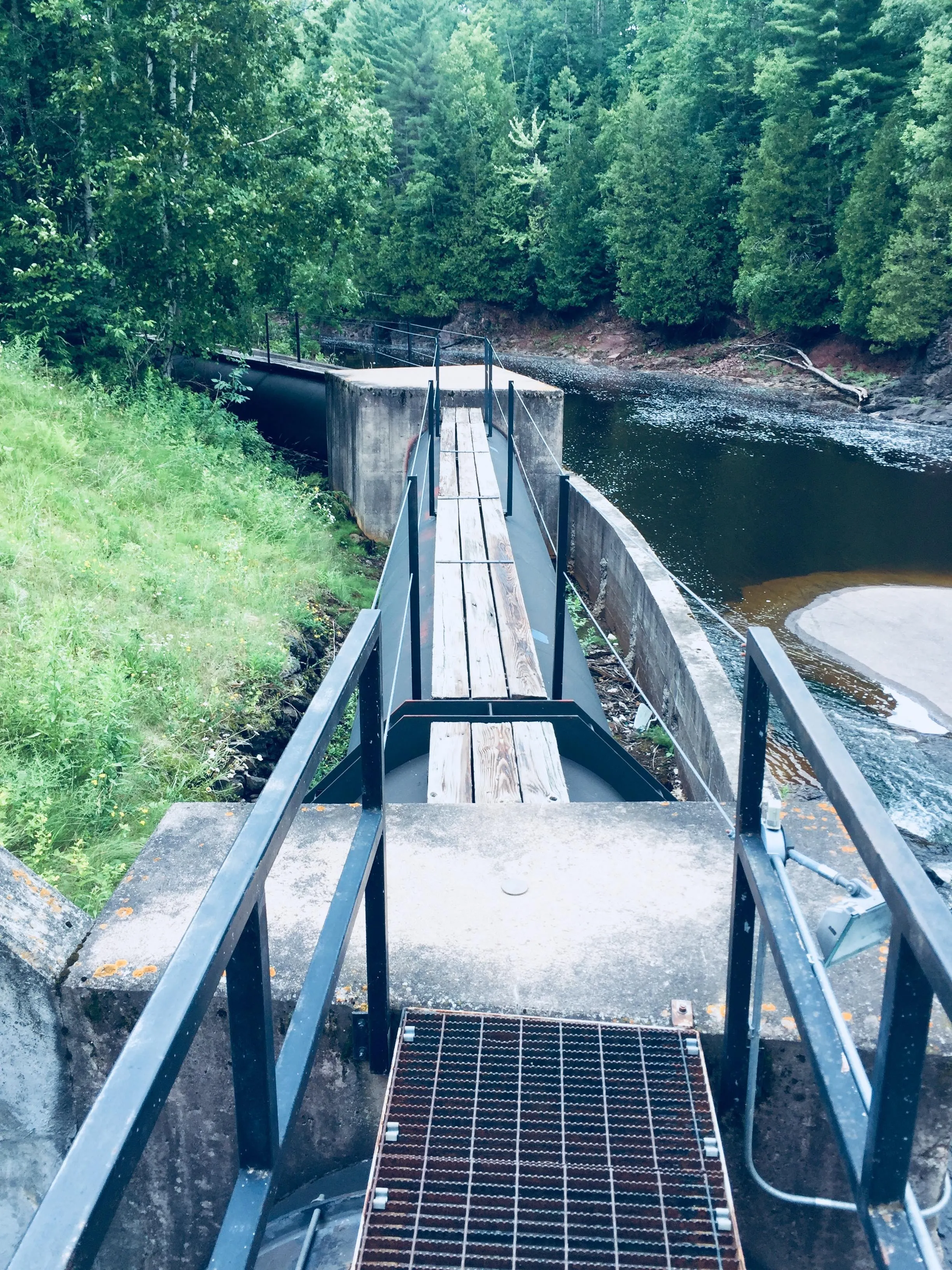 Hike to Saxon Falls