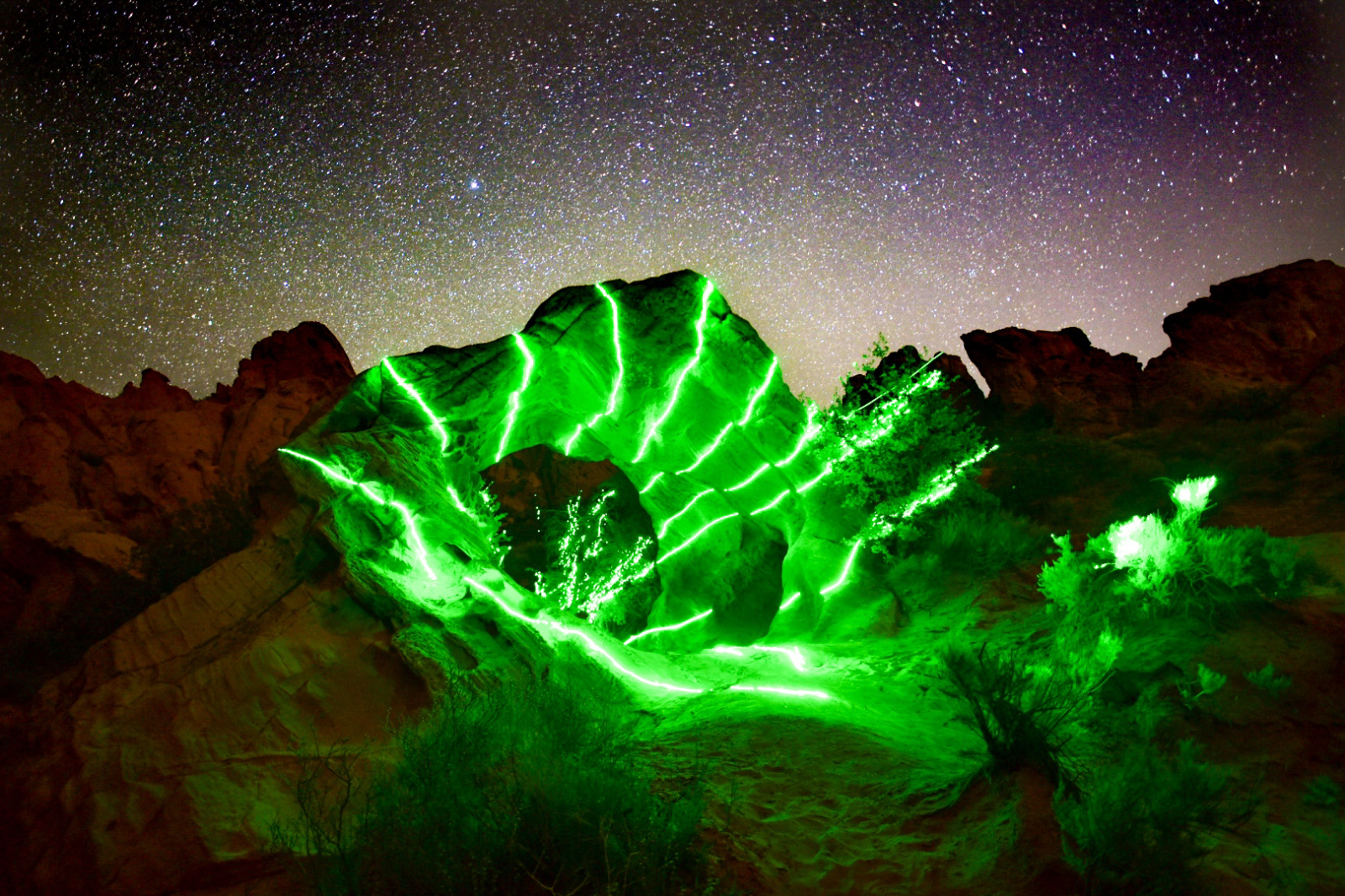 Hike Arch Trail to Babylon Arch