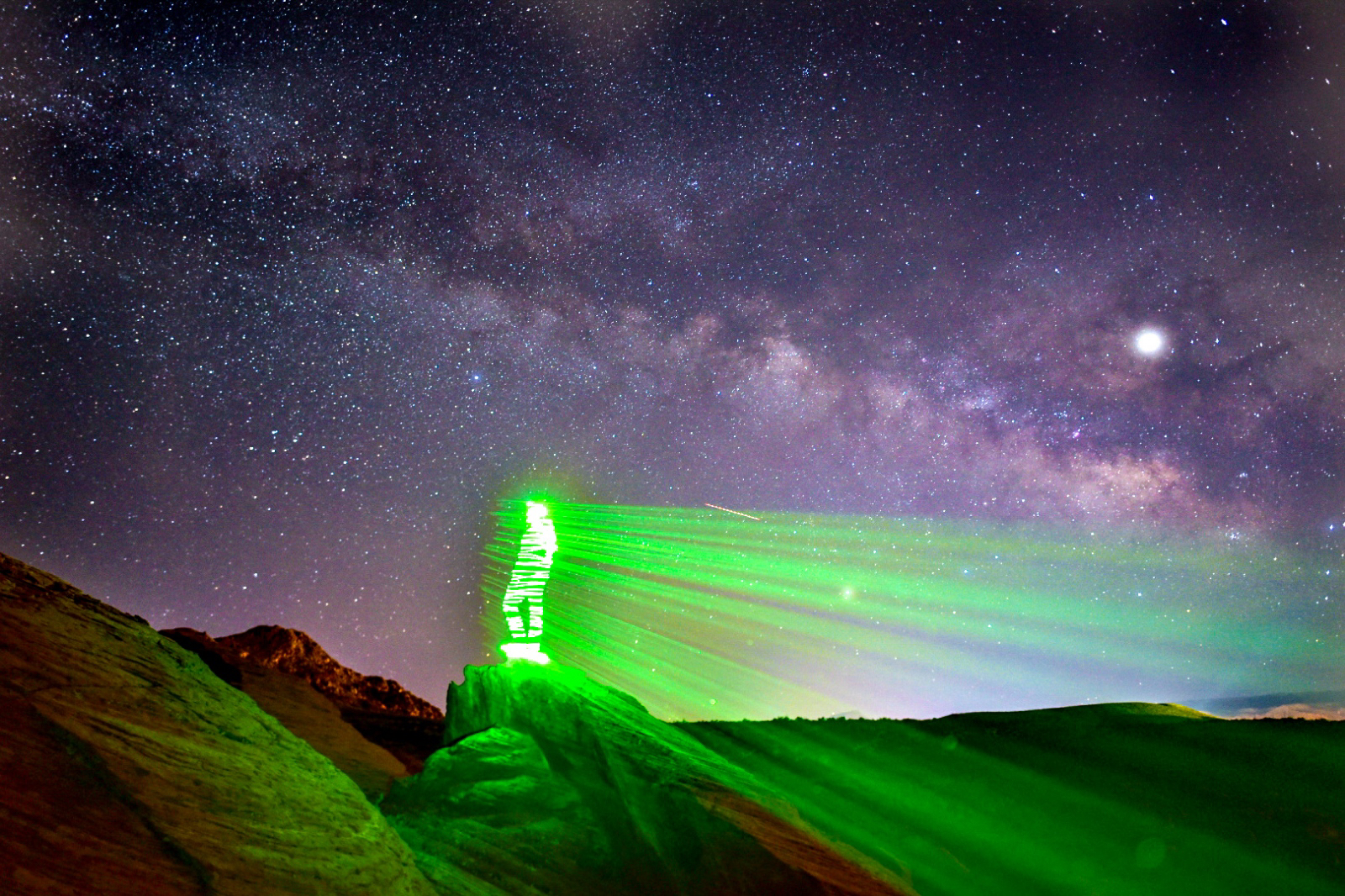 Hike Arch Trail to Babylon Arch