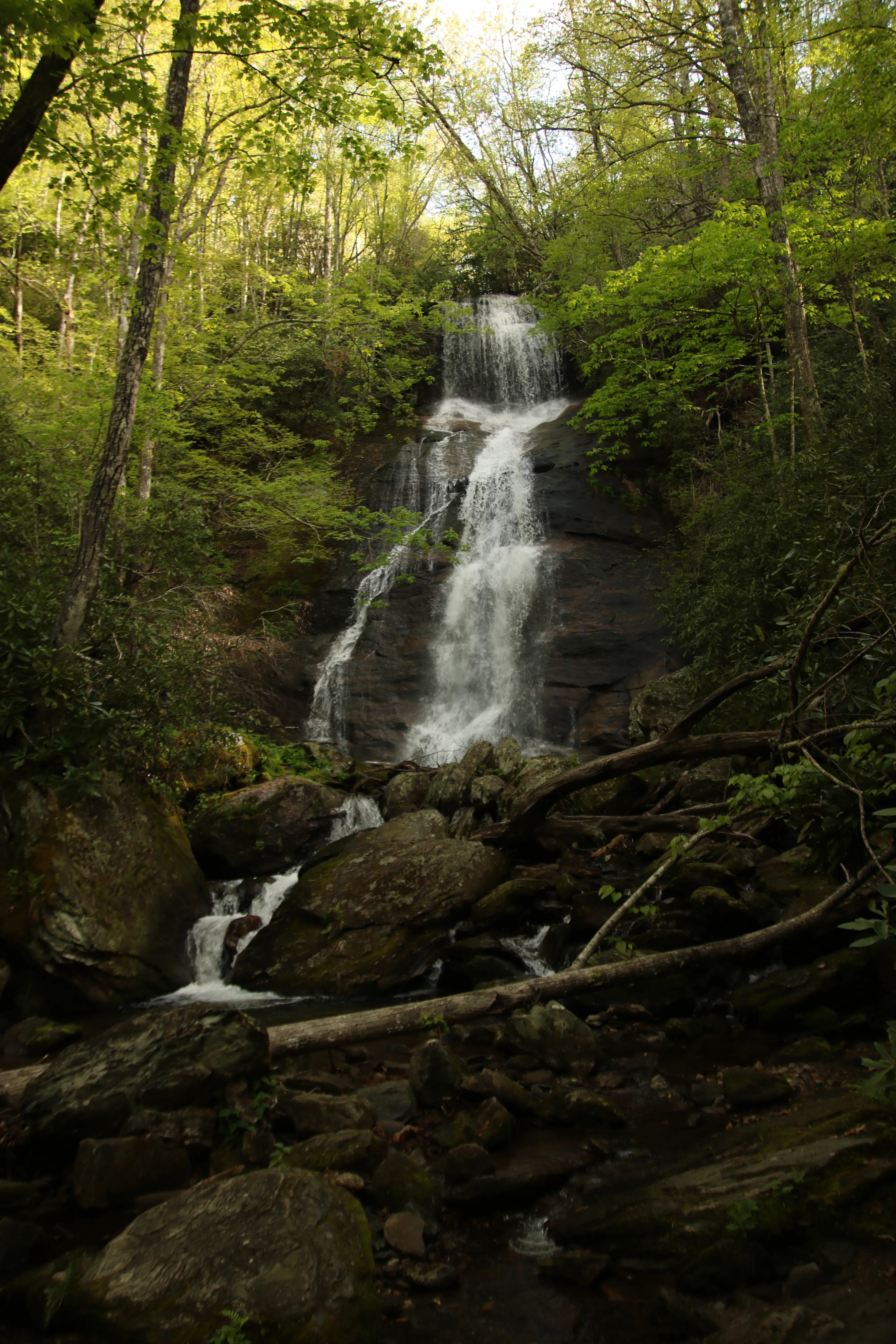 Hike to Dill Falls