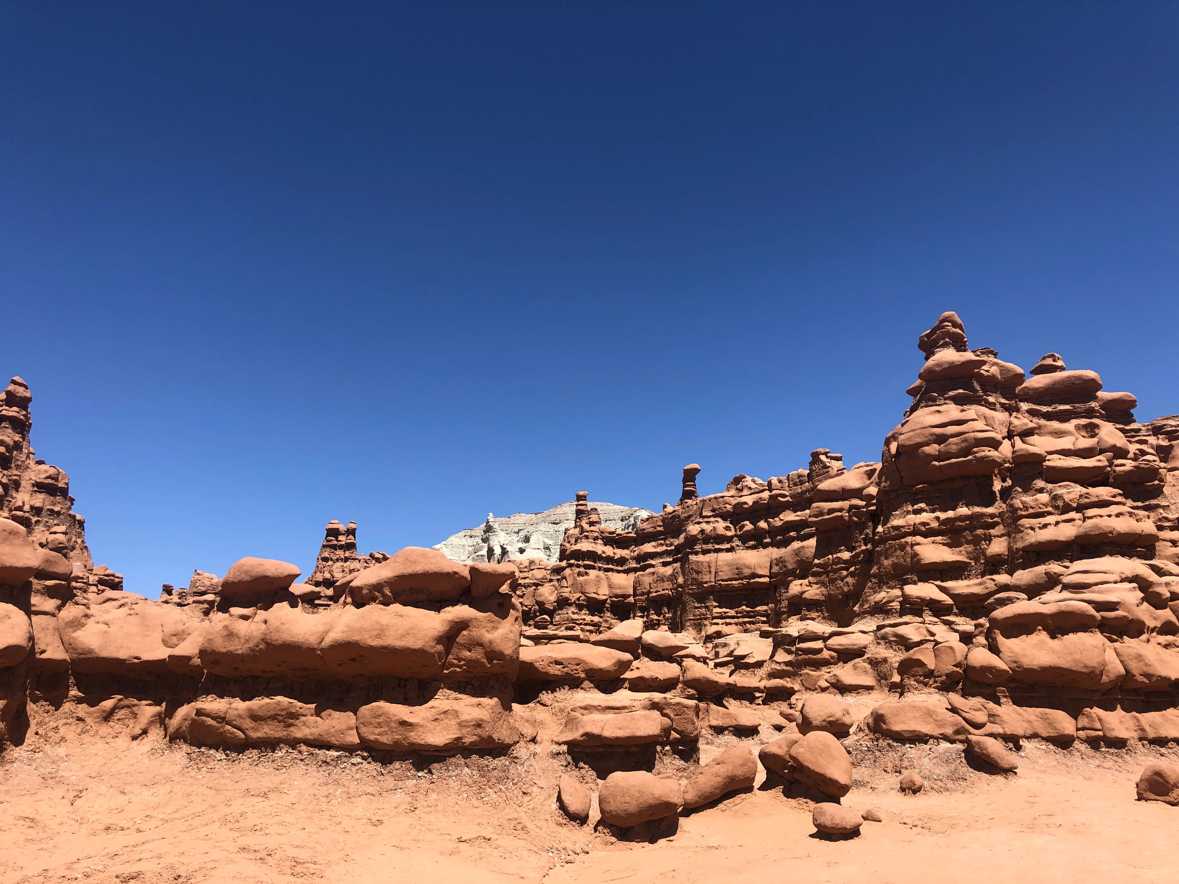 Exploring Goblin Valley