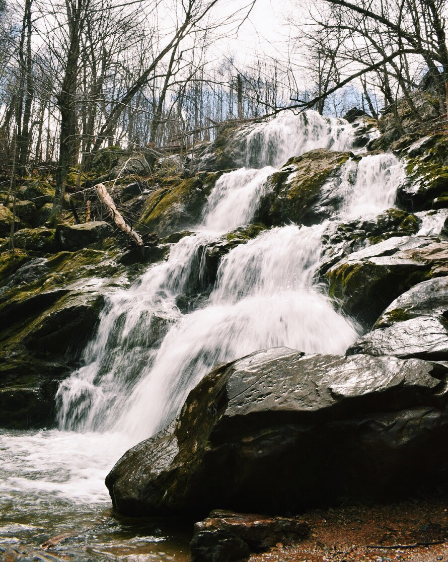 Dark Hollow Falls