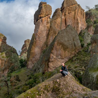 Hike in Pinnacles National Park 