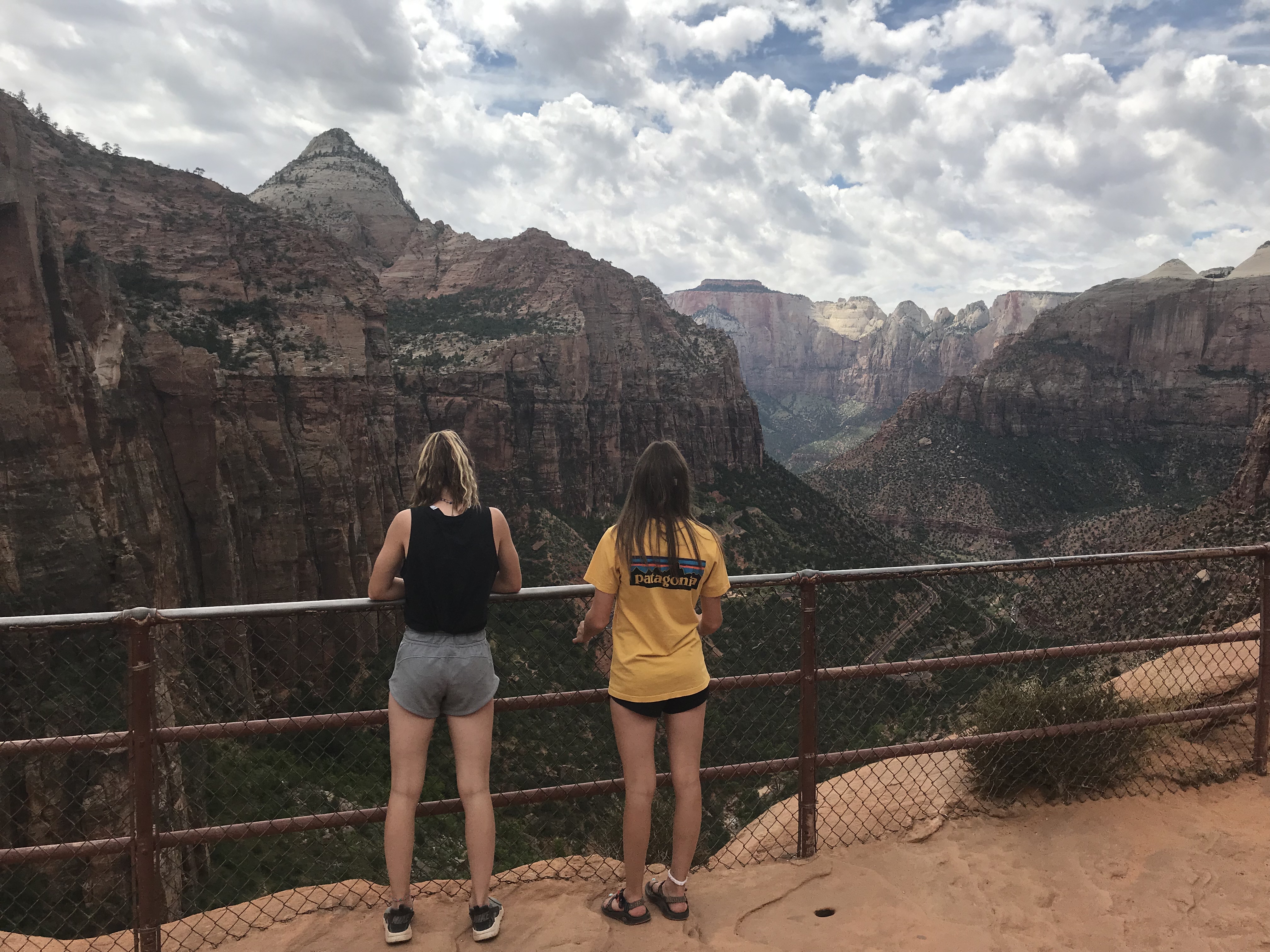 Canyon Overlook Trail