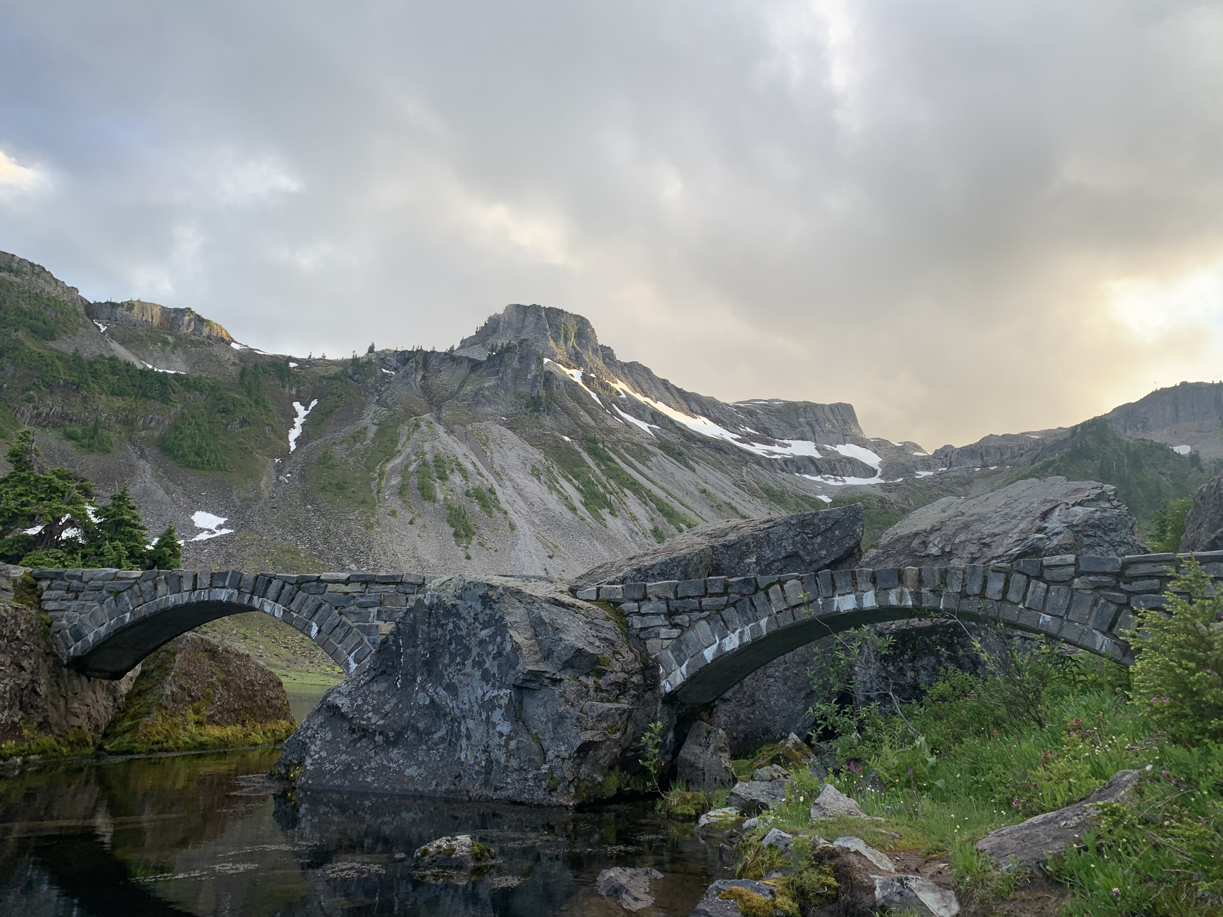 Hike the Bagley Lakes Trail