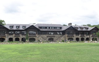 Bear Mountain Inn