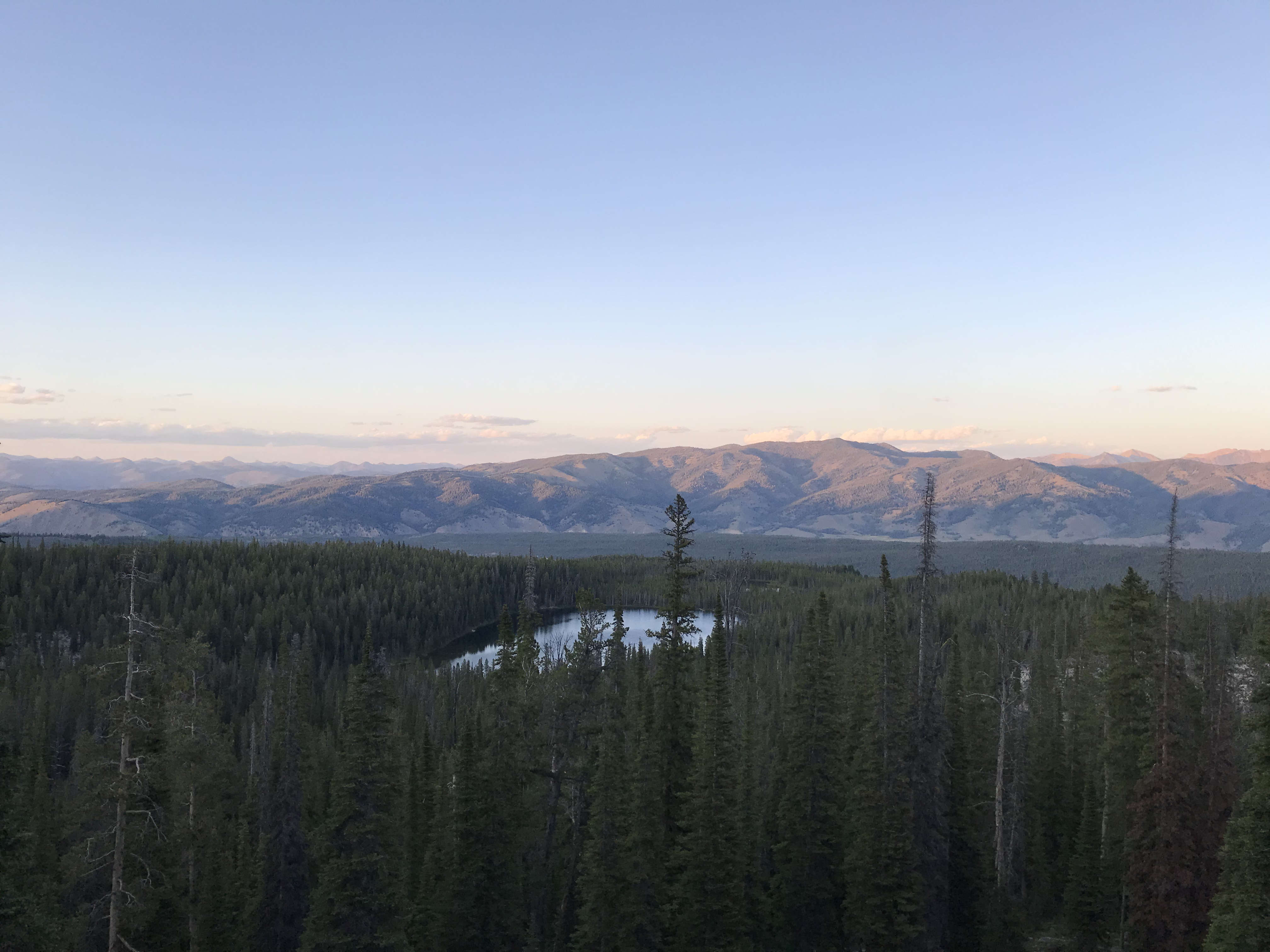Bench Lakes Trail