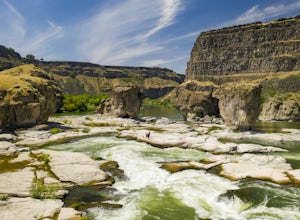 SUP the Snake River to Pillar Falls