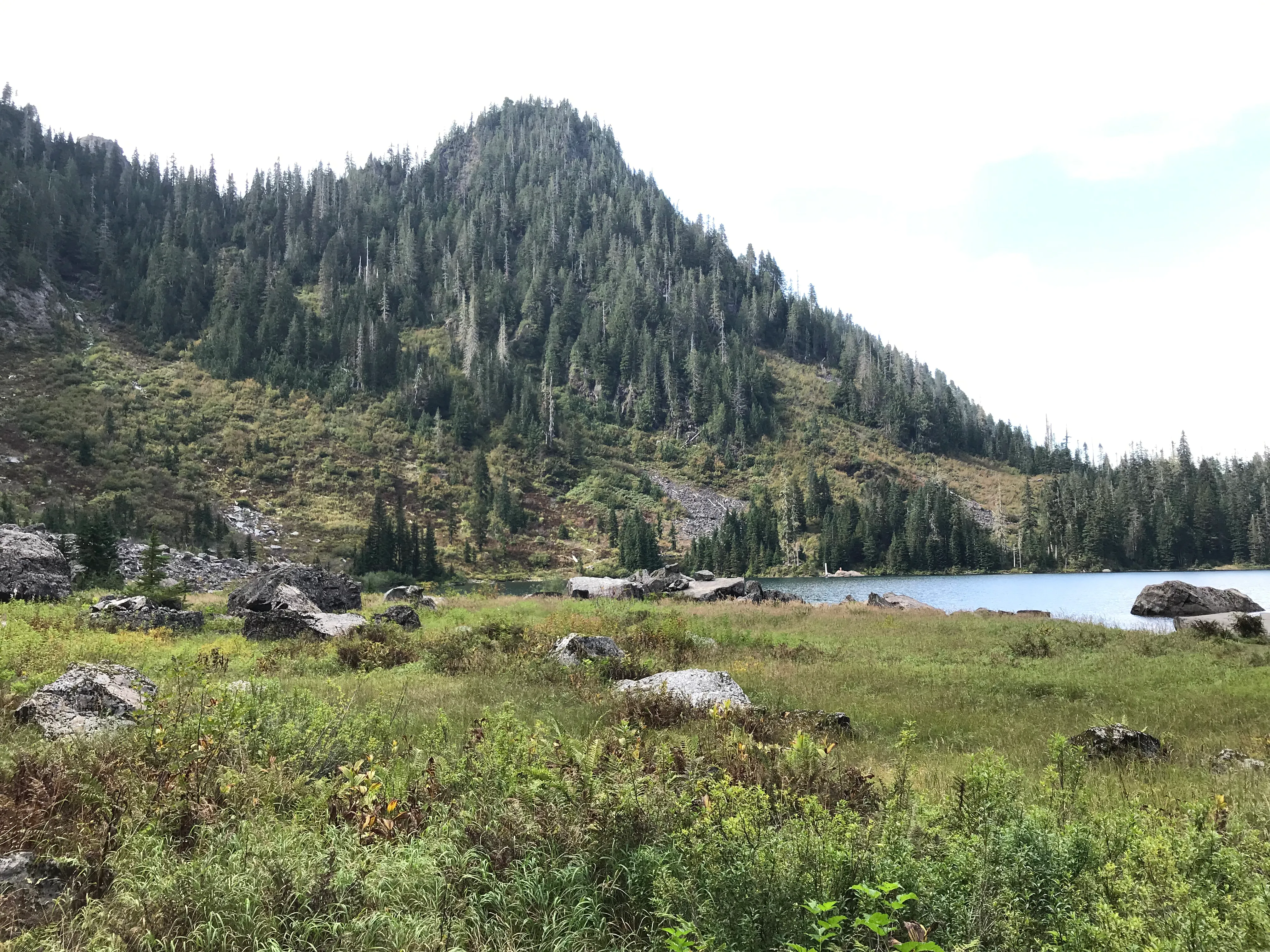 Lake 22