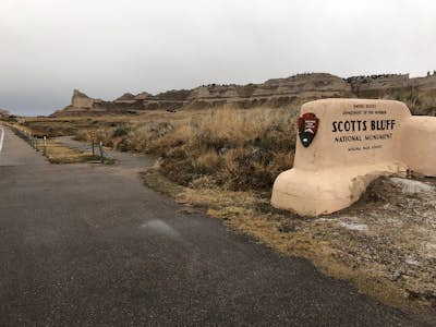 Explore Scotts Bluff National Monument