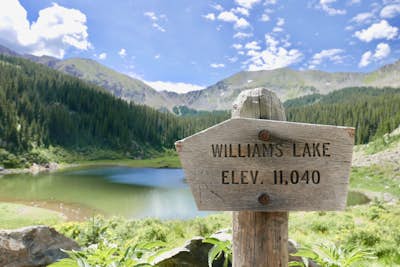 Hike to Williams Lake and Wheeler Peak