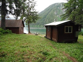 Turner Lake East Cabin
