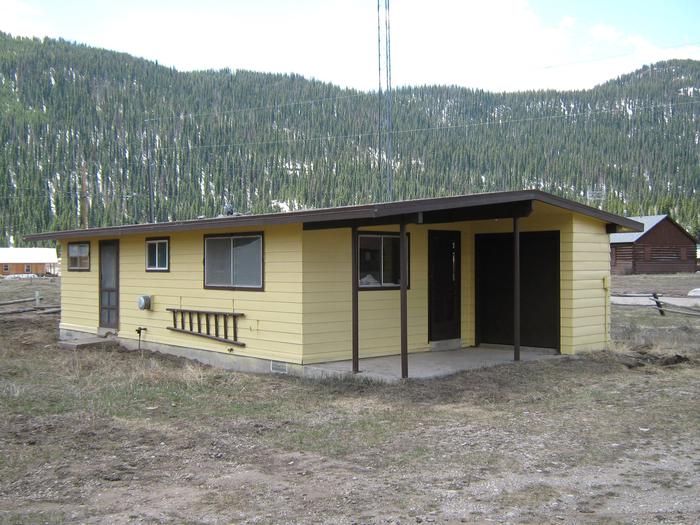 Lodging at Platoro Cabin 1 in Antonito, Colorado