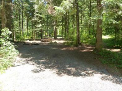 Mokins Bay Campground
