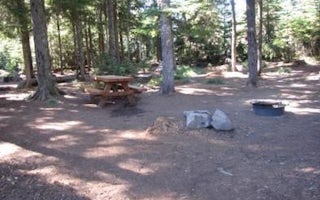 Kinnikinnick (Laurance Lake) Campground