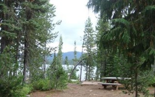 Olallie Lake Guard Station Cabin