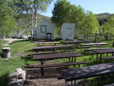 Lodging at Gooseberry Admin Site Cabins in Salina, Utah
