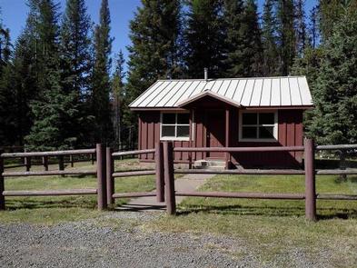 Lodging at Short Creek Guard Station in Prairie City, Oregon