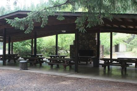 Lodging at Wolf Creek Group Site in Glide, Oregon