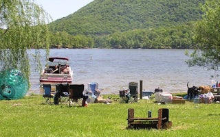 Nancy's Boat To Shore Campground (Pa)