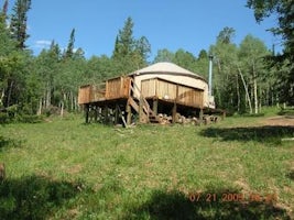 Grizzly Ridge Yurt