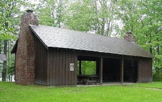 Spearhead Point Shelter