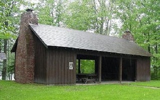 Spearhead Point Shelter