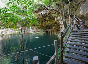 Swim Cenote X'Canche