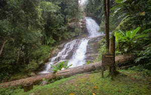 Explore Huai Sai Lueang Waterfall