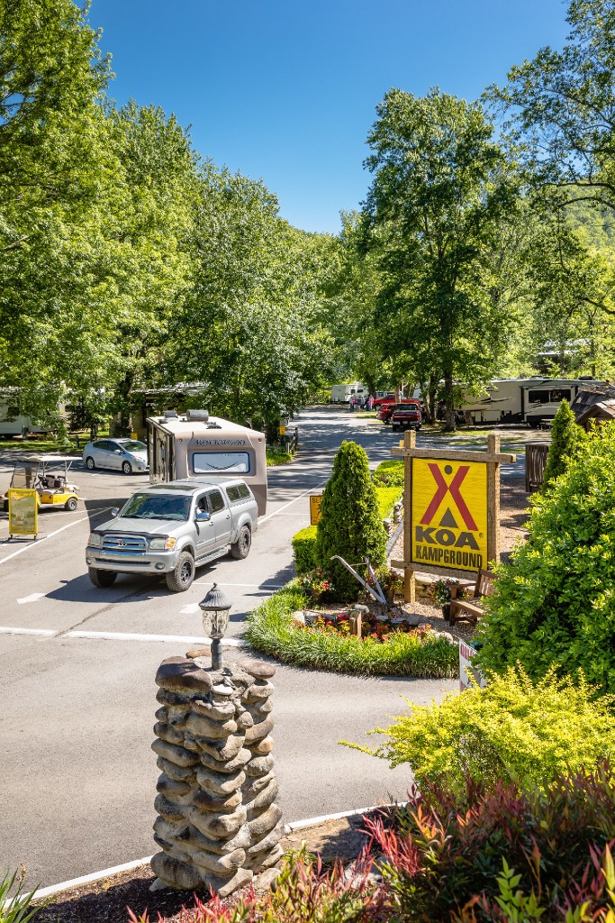 Townsend / Great Smokies KOA Holiday