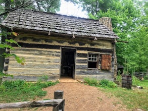 Visit Lincoln Boyhood Home National Memorial