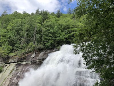 Rainbow Falls and Turtleback Falls in Gorges SP