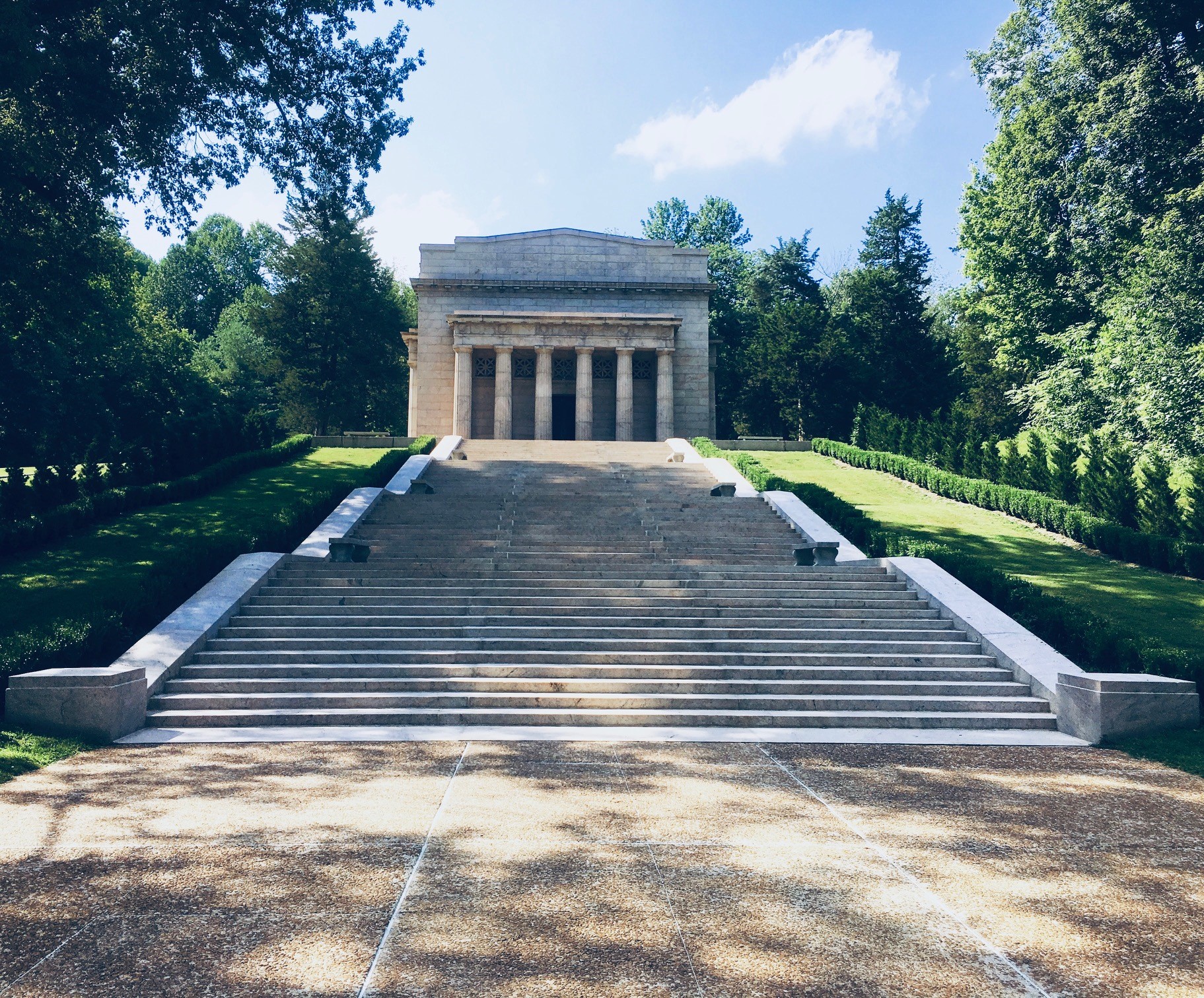 Explore Abraham Lincoln Birthplace National Historical Park ...